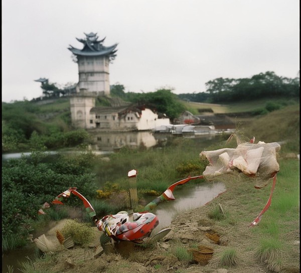 古韵青花，墨香飘逸——六字三行书法品鉴之旅,古韵青花，墨香飘逸——六字三行书法品鉴之旅,书法艺术,书法,艺术,第1张